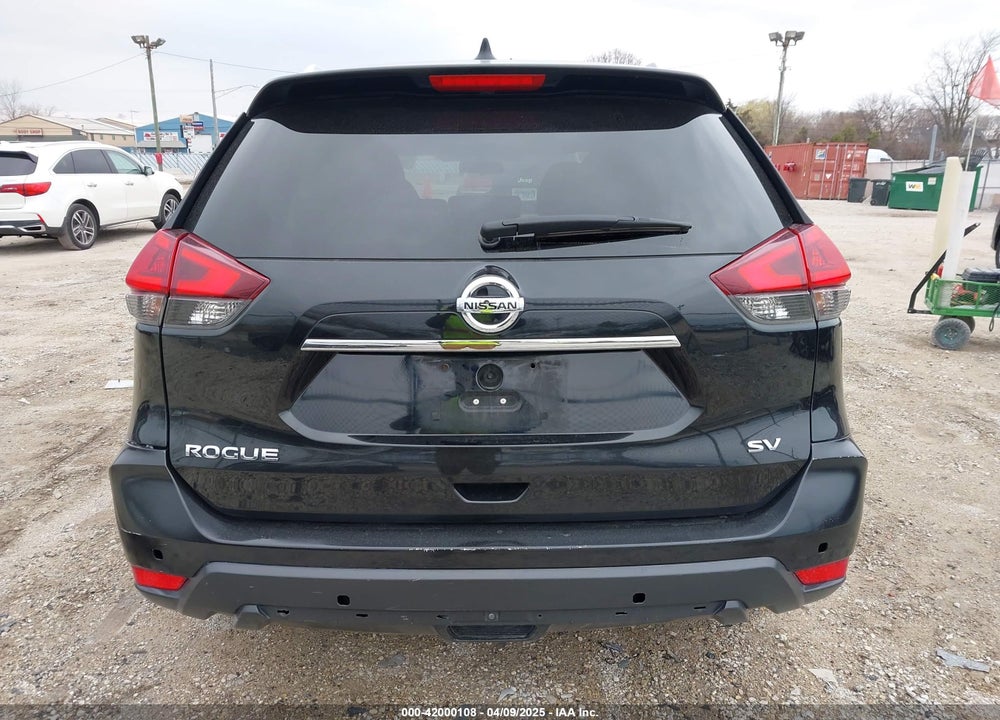 2018 NISSAN ROGUE VIN: KNMAT2MT6JP536259