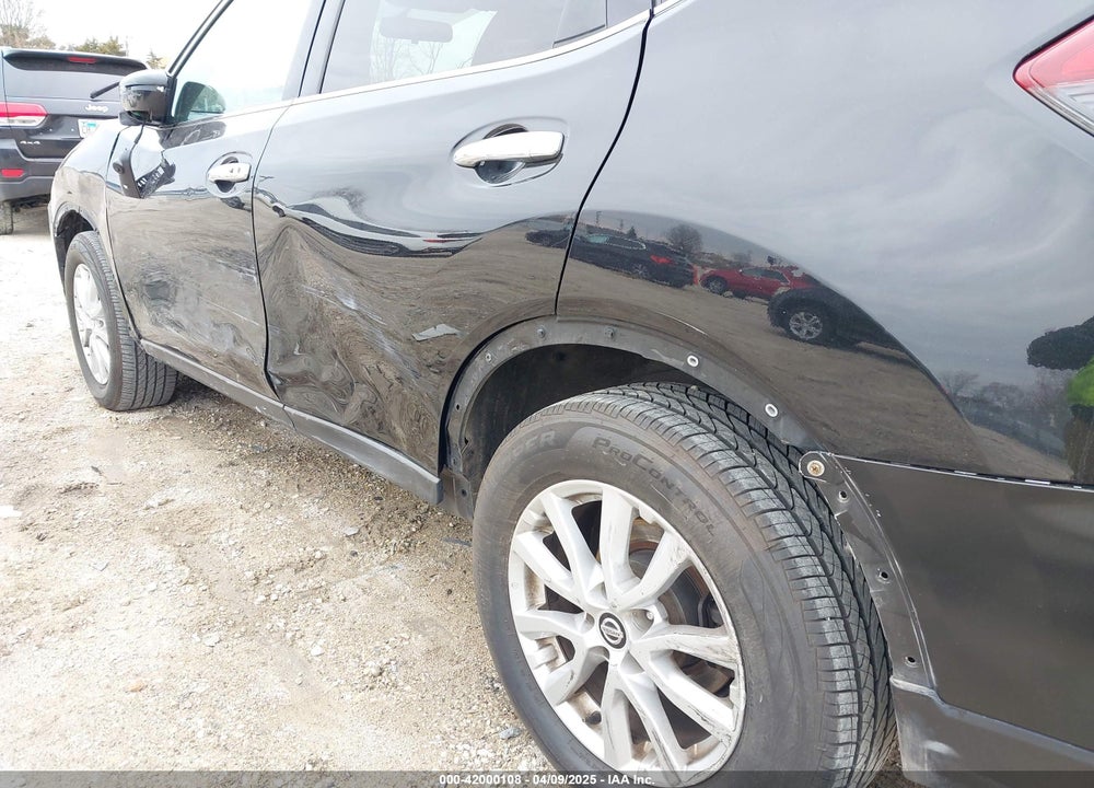 2018 NISSAN ROGUE VIN: KNMAT2MT6JP536259