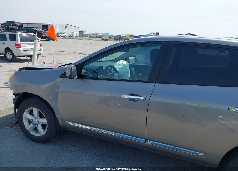 2013 NISSAN ROGUE S VIN: JN8AS5MV3DW641393