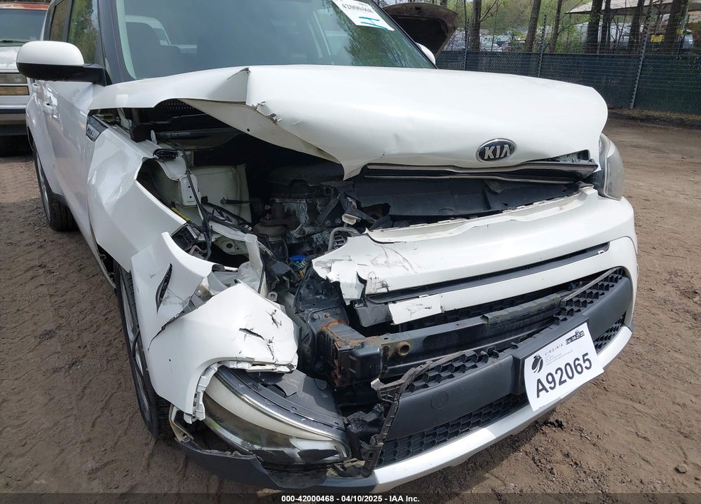 2018 KIA SOUL VIN: KNDJP3A56J7505092
