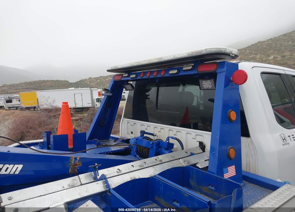 2019 FORD F-450 CHASSIS LARIAT VIN: 1FD0X4GT6KEC46409