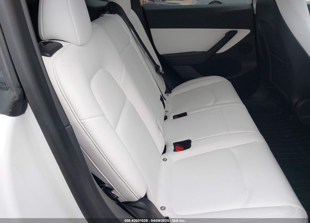 2021 TESLA MODEL Y LONG RANGE DUAL MOTOR ALL-WHEEL DRIVE VIN: 5YJYGDEE7MF141178