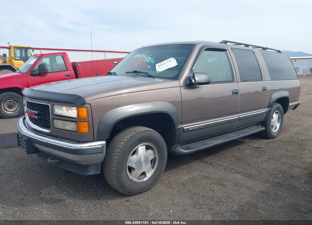 1997 GMC SUBURBAN 1500 SL VIN: 1GKFK16R3VJ754550
