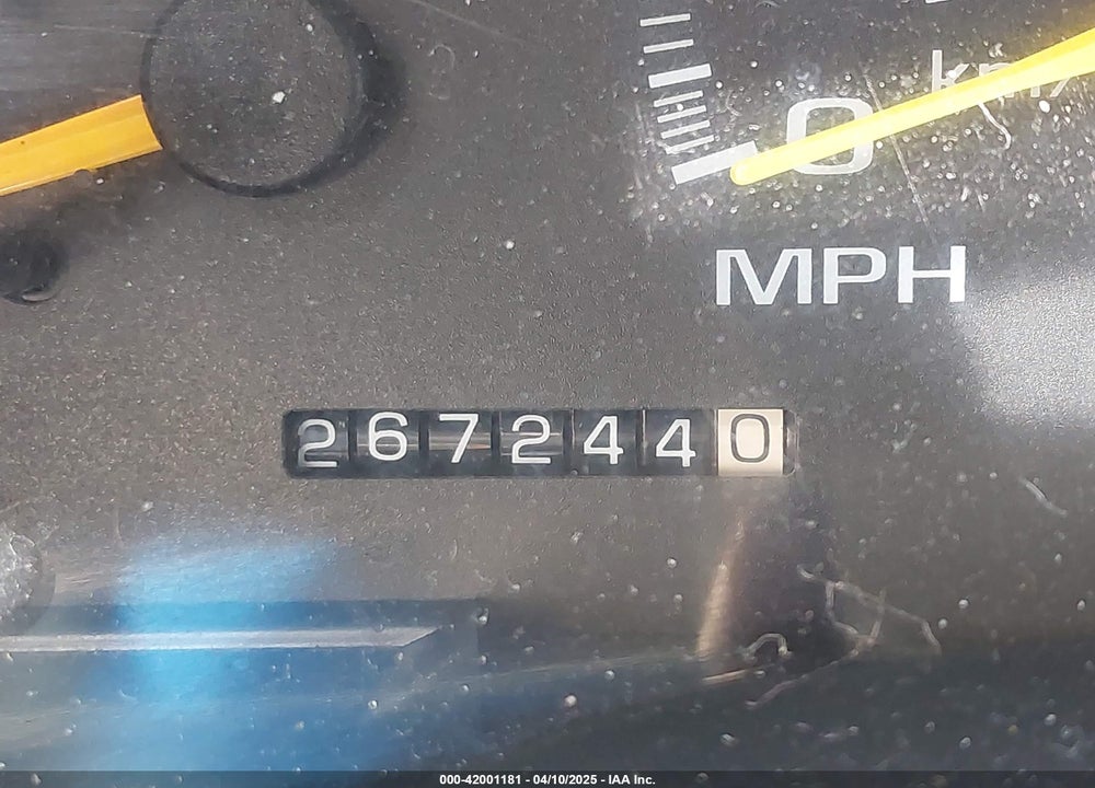 1997 GMC SUBURBAN 1500 SL VIN: 1GKFK16R3VJ754550