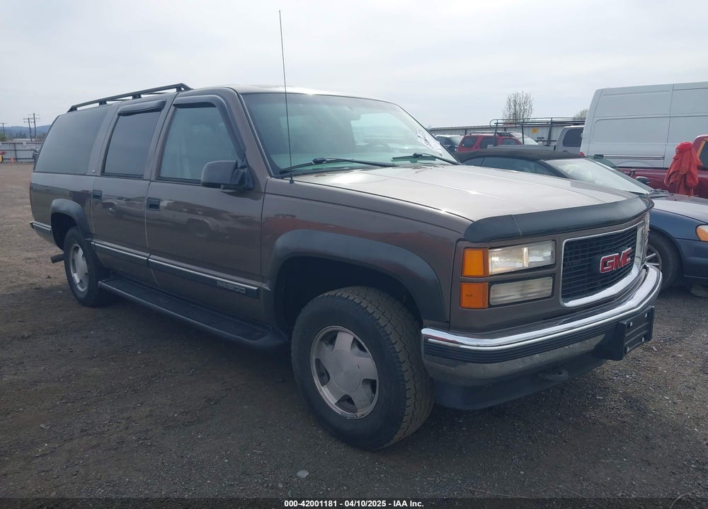 1997 GMC SUBURBAN 1500 SL VIN: 1GKFK16R3VJ754550