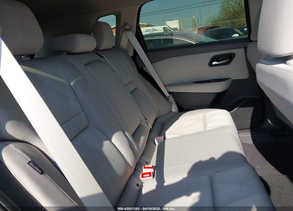 2025 NISSAN ROGUE SV FWD VIN: JN8BT3BAXSW007078