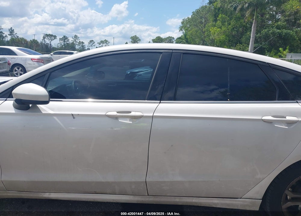 2017 FORD FUSION VIN: 3FA6P0H78HR402860
