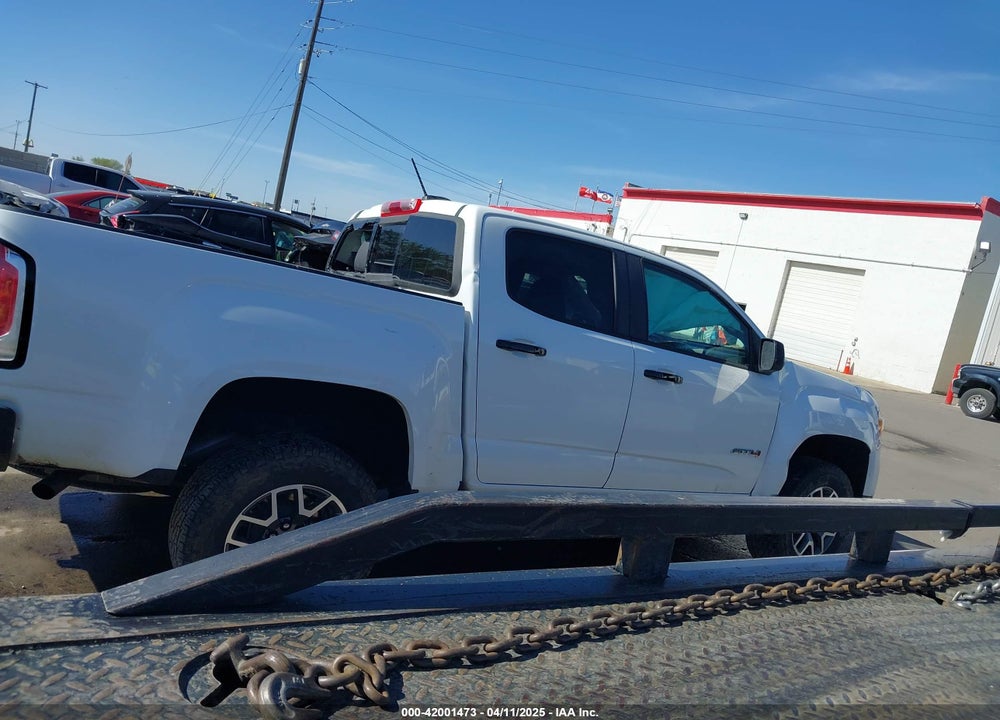 2021 GMC CANYON 4WD SHORT BOX AT4 - LEATHER VIN: 1GTG6FEN4M1196416