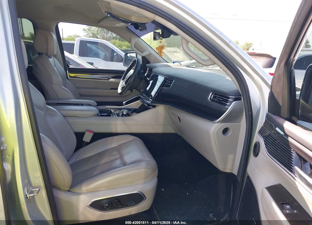 2022 JEEP WAGONEER SERIES I 4X4 VIN: 1C4SJVATXNS227350