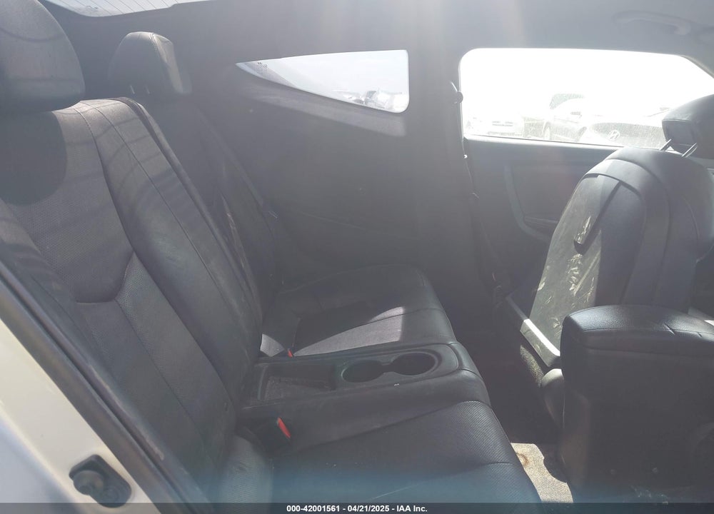 2013 HYUNDAI VELOSTER VIN: KMHTC6AE4DU157798