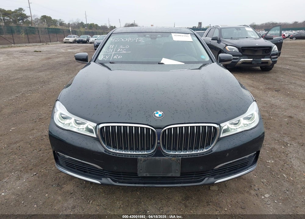 2018 BMW 750 VIN: WBA7F2C58JG424774