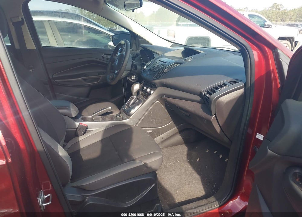 2016 FORD ESCAPE VIN: 1FMCU0F72GUB89903