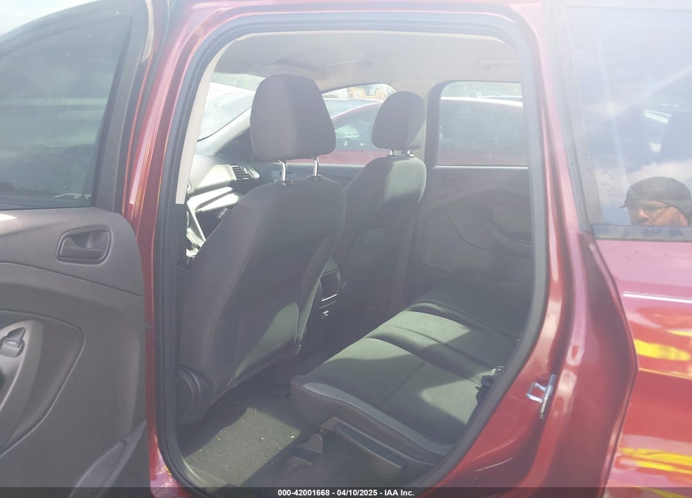 2016 FORD ESCAPE VIN: 1FMCU0F72GUB89903