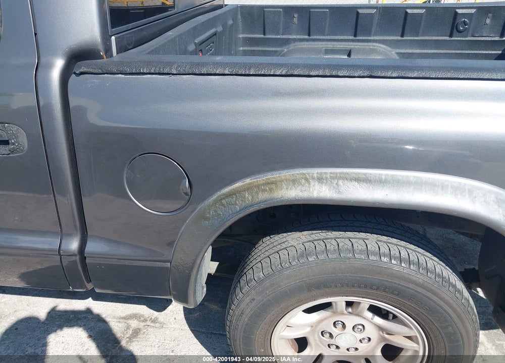 2004 DODGE DAKOTA SLT VIN: 1D7HL48K24S618072
