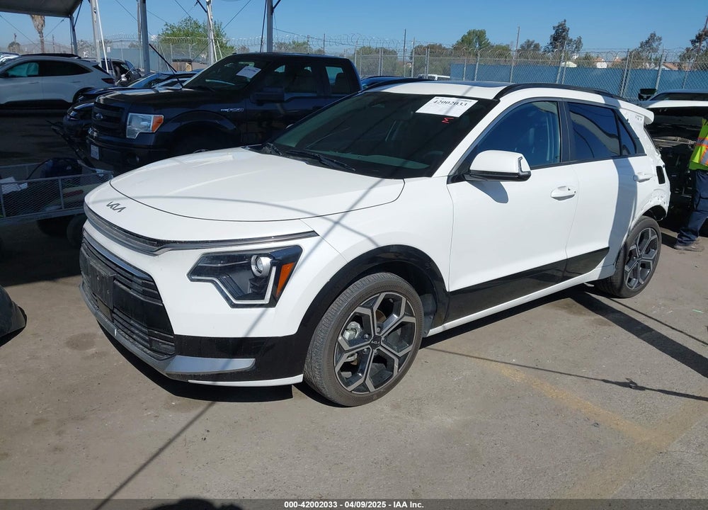 2023 KIA NIRO VIN: KNDCR3LEXP5043592
