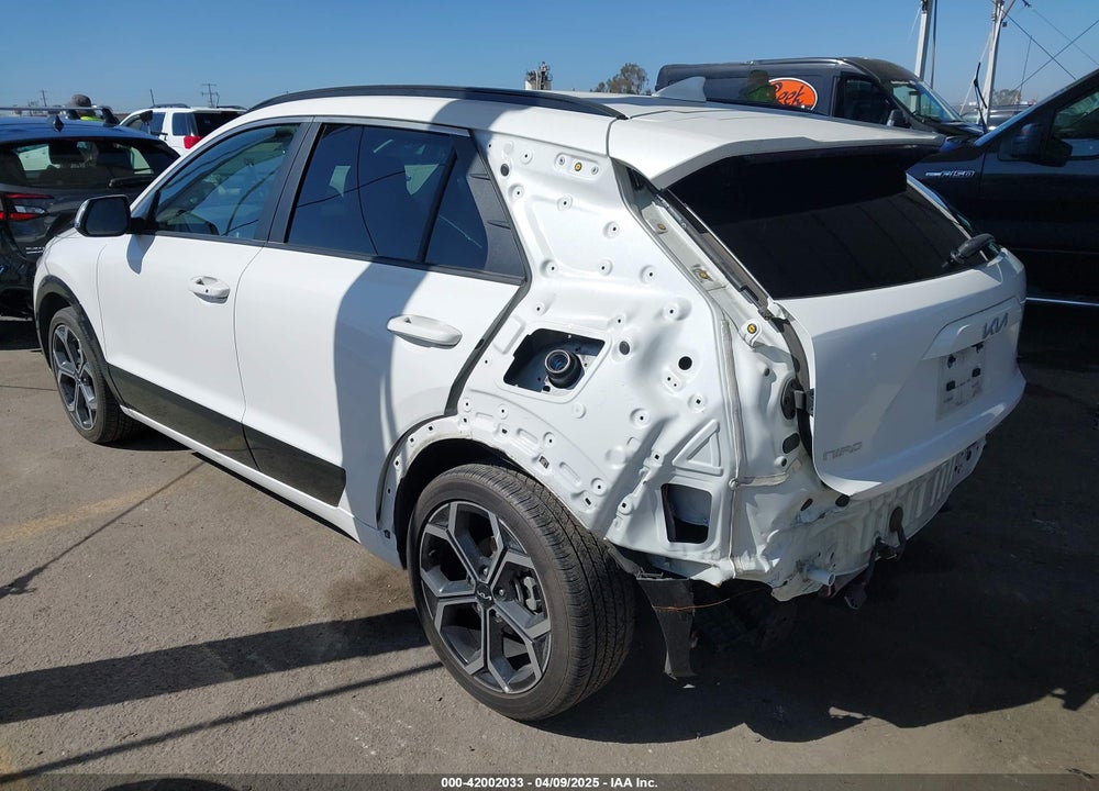 2023 KIA NIRO VIN: KNDCR3LEXP5043592