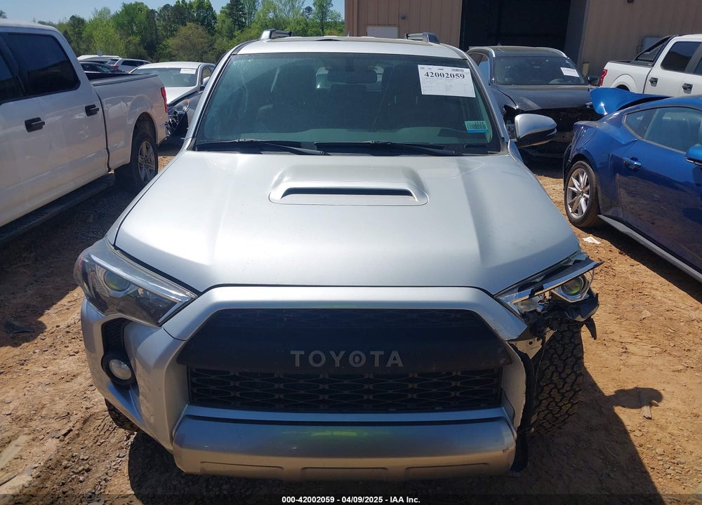 2018 TOYOTA 4RUNNER VIN: JTEBU5JR1J5557832