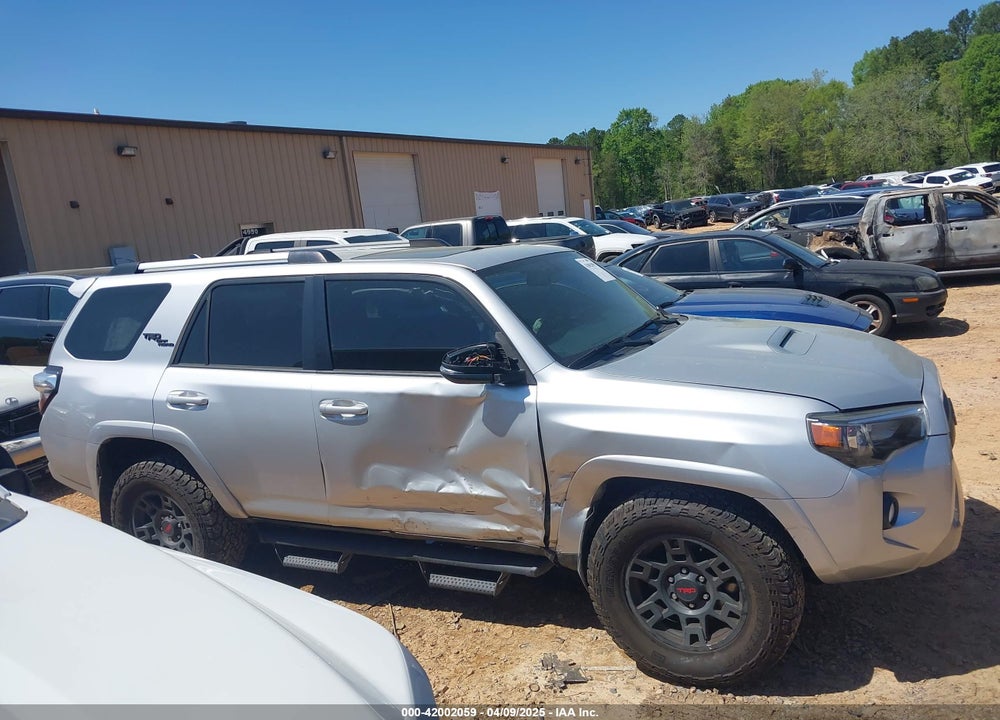 2018 TOYOTA 4RUNNER VIN: JTEBU5JR1J5557832
