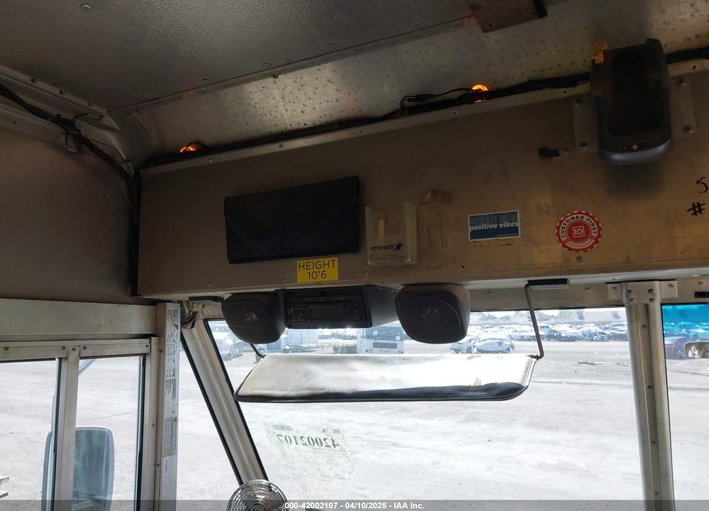 2006 WORKHORSE CUSTOM CHASSIS COMMERCIAL CHASSIS W42 VIN: 5B4KPD2V963415481