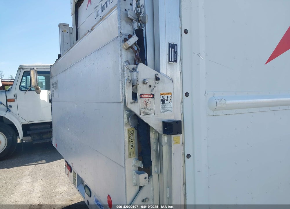2006 WORKHORSE CUSTOM CHASSIS COMMERCIAL CHASSIS W42 VIN: 5B4KPD2V963415481