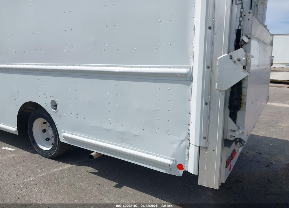 2006 WORKHORSE CUSTOM CHASSIS COMMERCIAL CHASSIS W42 VIN: 5B4KPD2V963415481