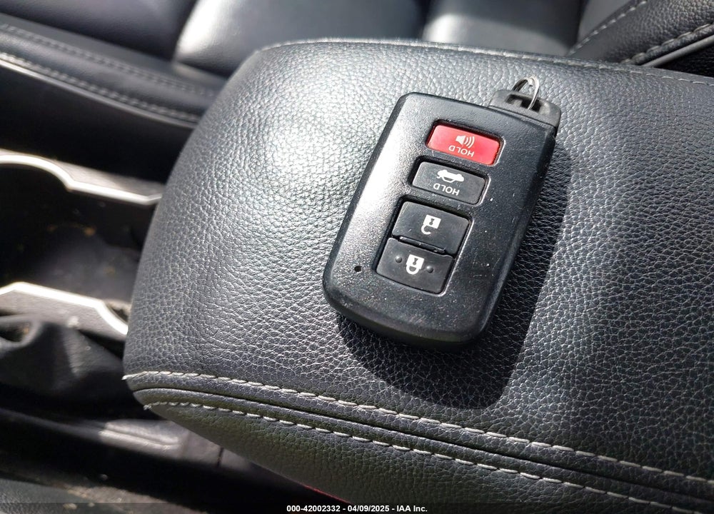 2014 TOYOTA COROLLA S PREMIUM VIN: 5YFBURHEXEP103375