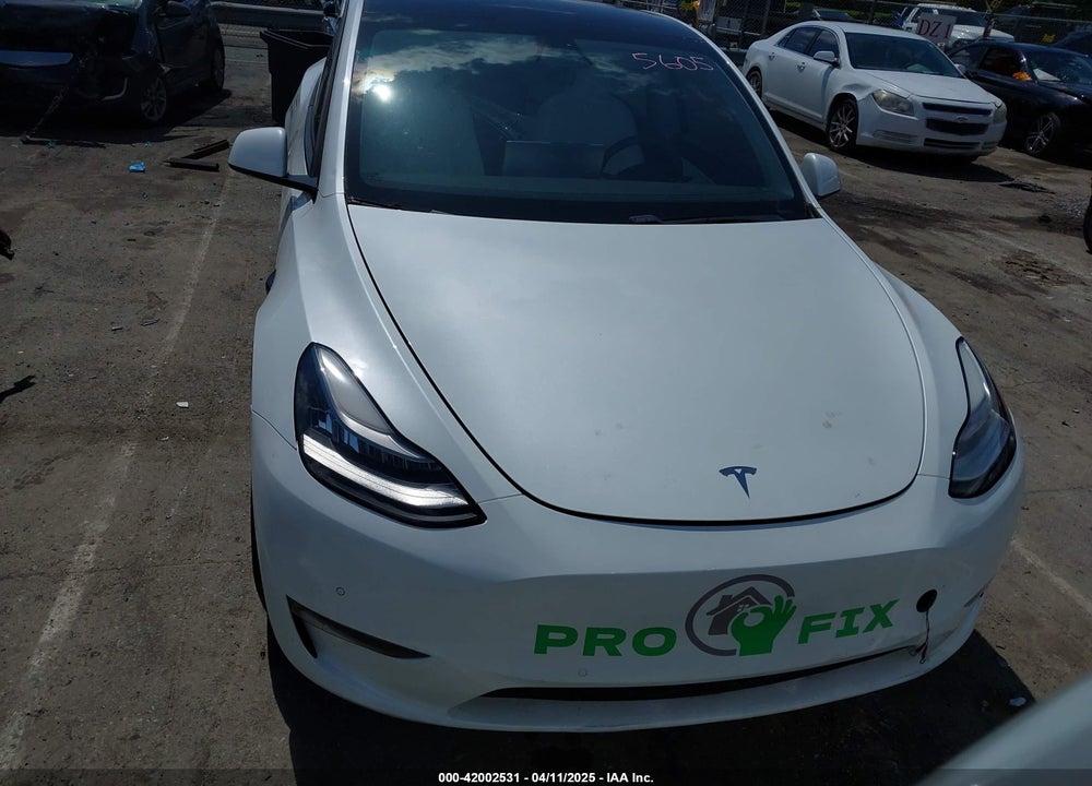 2020 TESLA MODEL Y VIN: 5YJYGDEF8LF025673