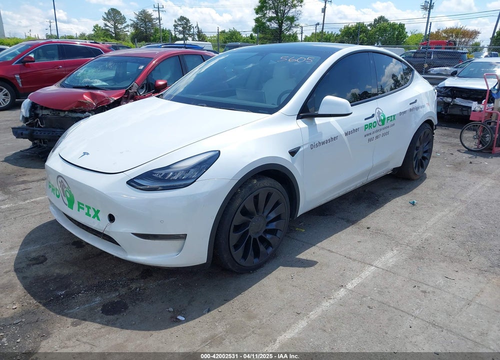 2020 TESLA MODEL Y VIN: 5YJYGDEF8LF025673
