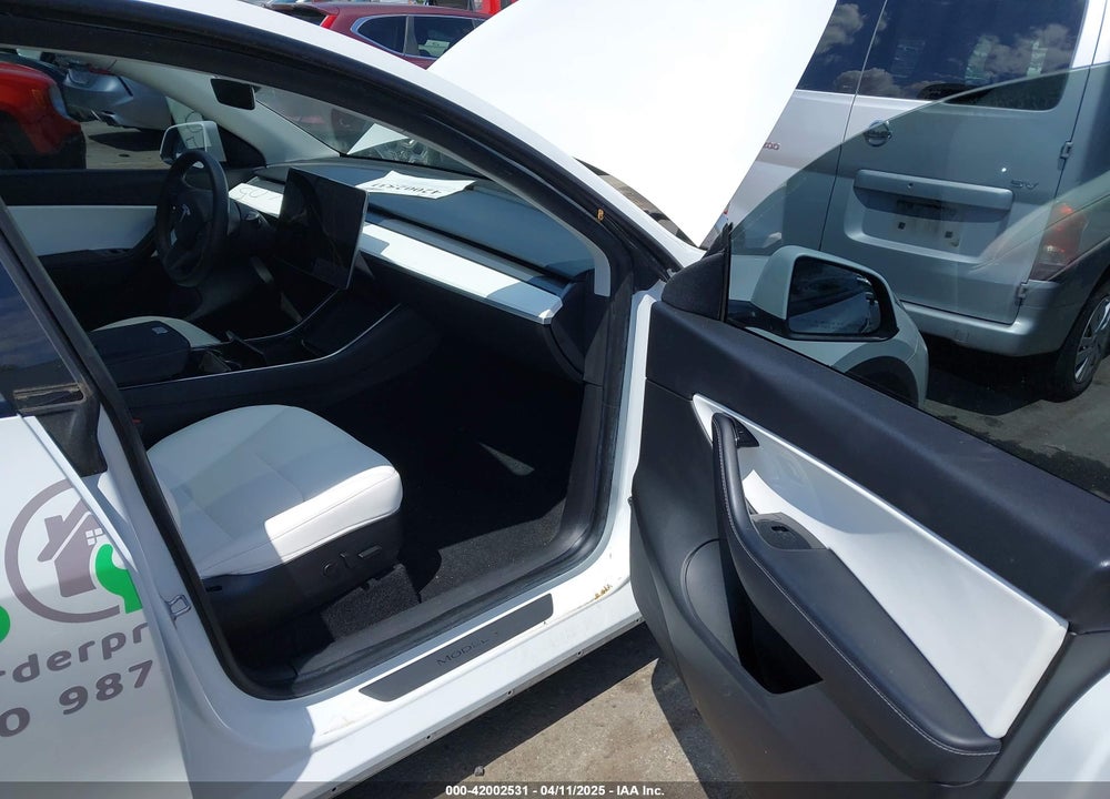 2020 TESLA MODEL Y VIN: 5YJYGDEF8LF025673