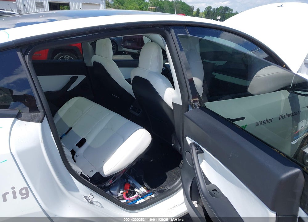 2020 TESLA MODEL Y VIN: 5YJYGDEF8LF025673