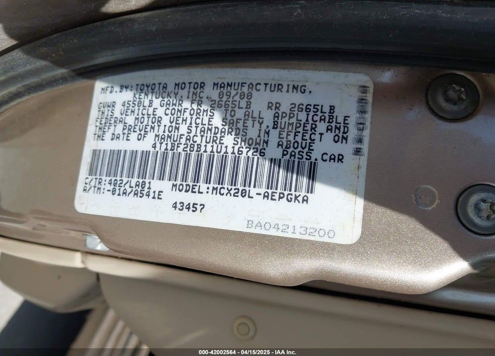 2001 TOYOTA AVALON VIN: 4T1BF28B11U116726