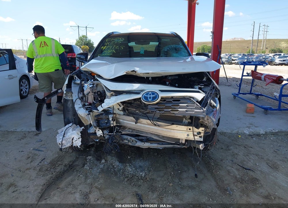 2021 TOYOTA RAV4 HYBRID VIN: 2T3E6RFV9MW019837