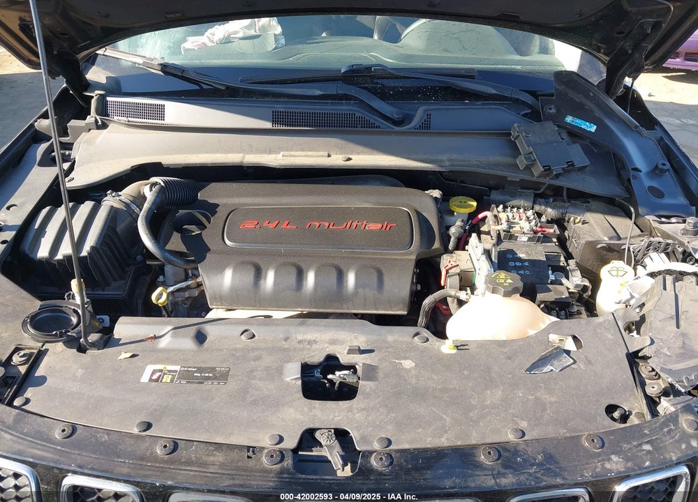 2018 JEEP COMPASS LATITUDE FWD VIN: 3C4NJCBB0JT233741