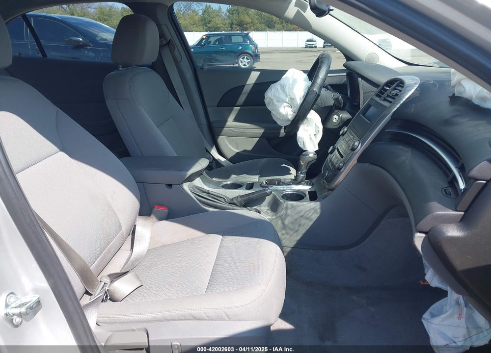 2015 CHEVROLET MALIBU LS VIN: 1G11B5SL1FF311342