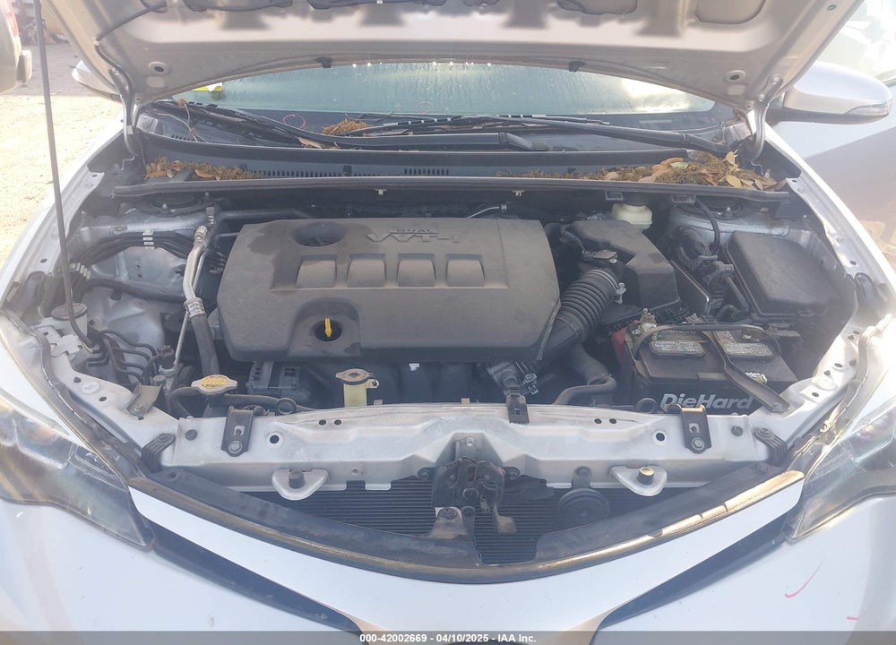 2017 TOYOTA COROLLA SE VIN: 5YFBURHEXHP607459