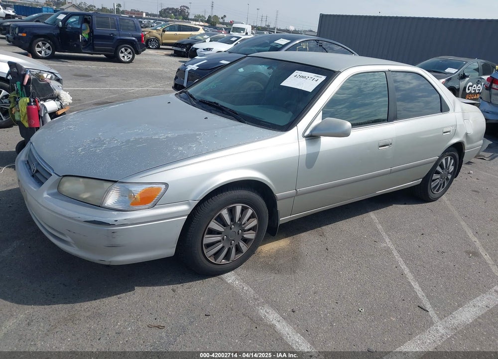 2000 TOYOTA CAMRY VIN: JT2BG22K2Y0420250