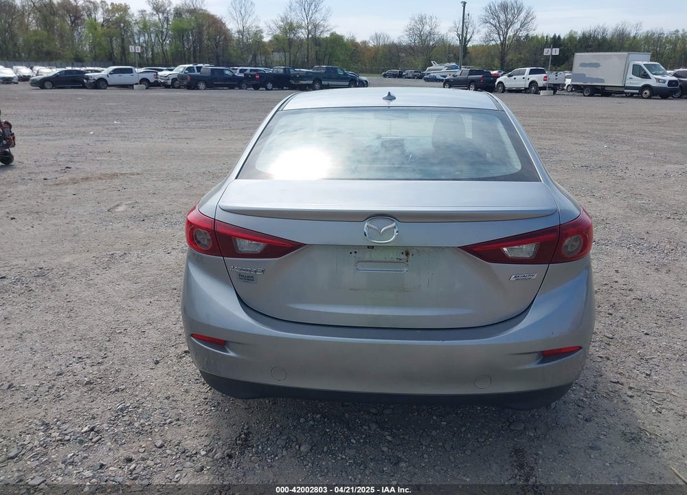 2014 MAZDA MAZDA3 VIN: JM1BM1W33E1132269