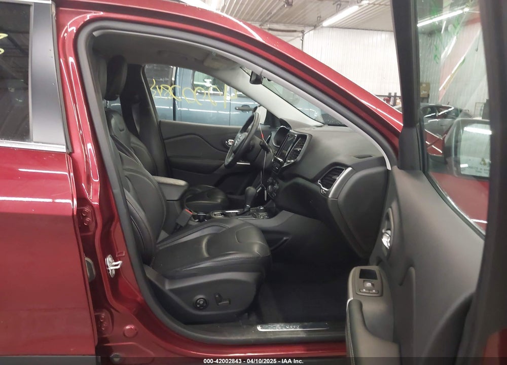 2019 JEEP CHEROKEE VIN: 1C4PJMDX1KD126213