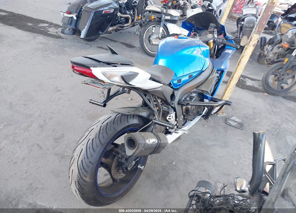 2013 SUZUKI GSX-R750 VIN: JS1GR7MA9D2101350