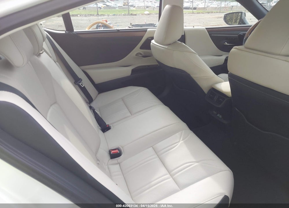 2024 LEXUS ES 300H VIN: 58AFA1C11RU045086