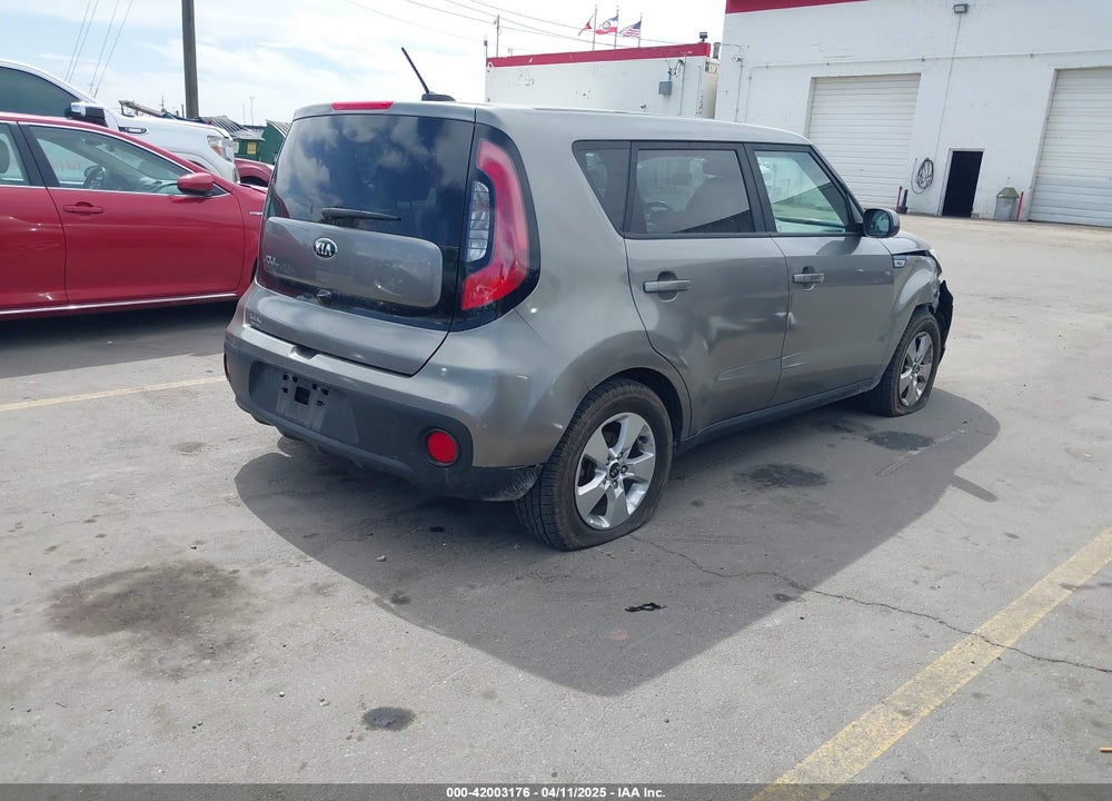 2017 KIA SOUL VIN: KNDJN2A27H7445047