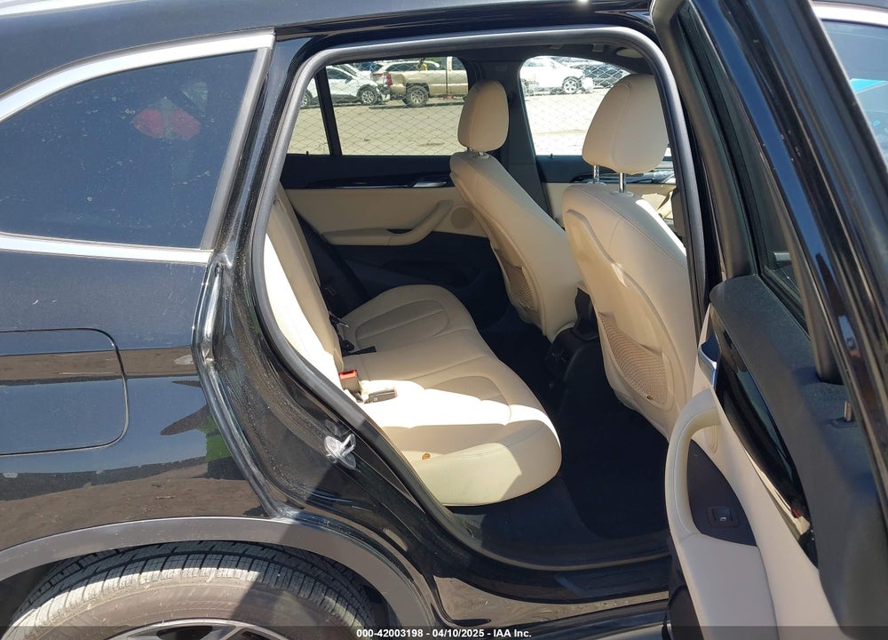 2017 BMW X1 SDRIVE28I VIN: WBXHU7C31H5H33748