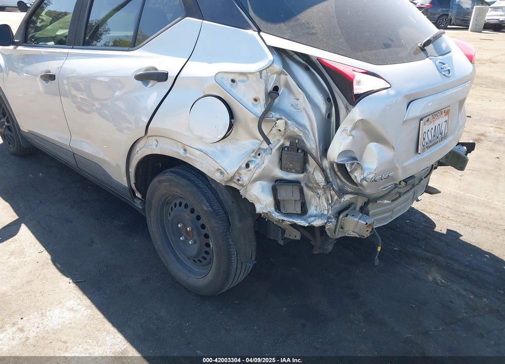 2020 NISSAN KICKS S XTRONIC CVT VIN: 3N1CP5BV5LL518629