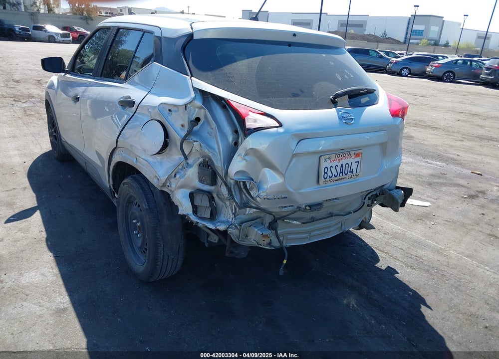 2020 NISSAN KICKS S XTRONIC CVT VIN: 3N1CP5BV5LL518629