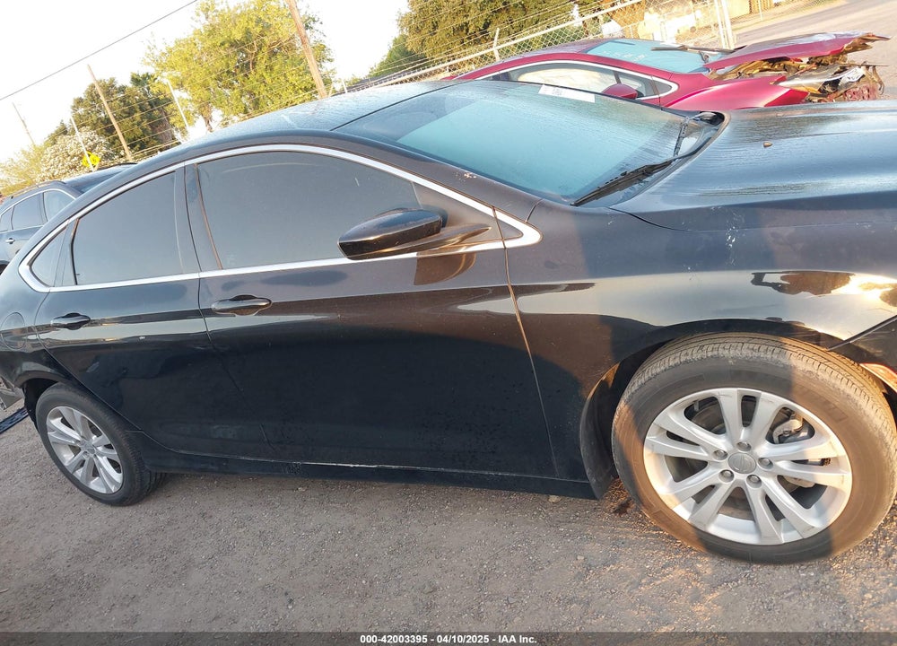 2016 CHRYSLER 200 TOURING VIN: 1C3CCCFB0GN195422