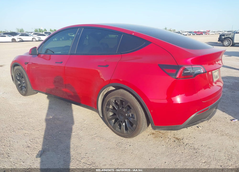 2021 TESLA MODEL Y VIN: 5YJYGDEE8MF210184