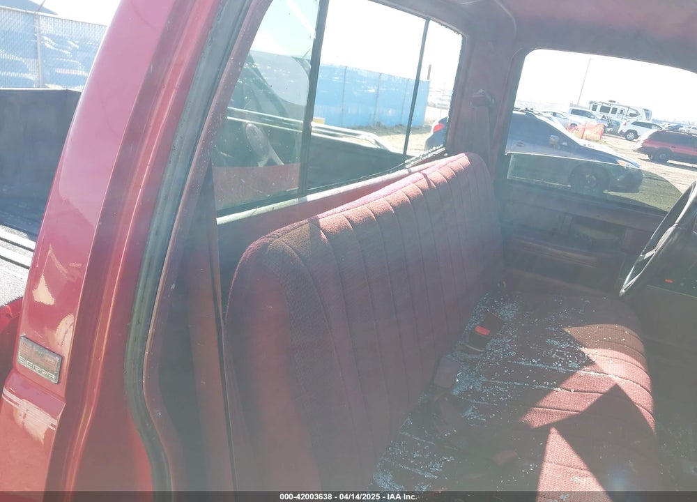 1988 GMC GMT-400 VIN: 1GTDK14K8JZ550198