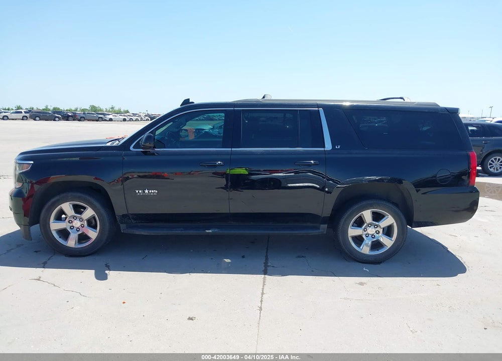2017 CHEVROLET SUBURBAN LT VIN: 1GNSCHKCXHR375060