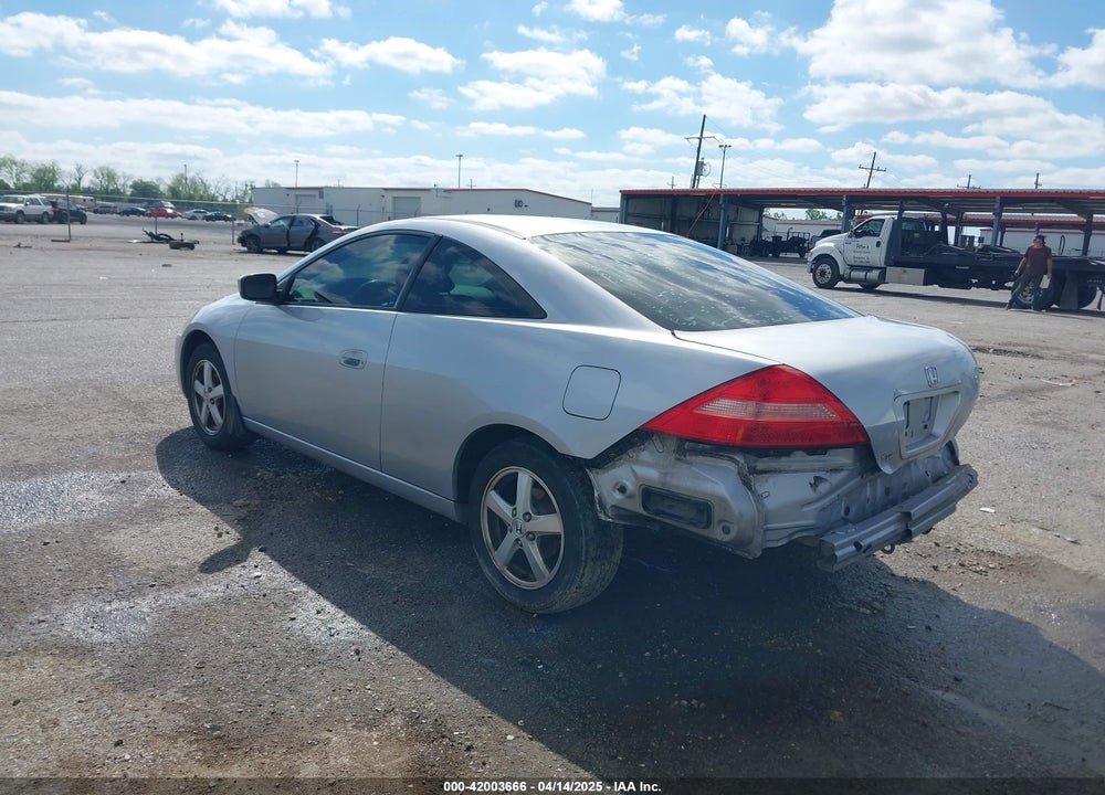 2005 HONDA ACCORD 2.4 EX VIN: 1HGCM727X5A004015