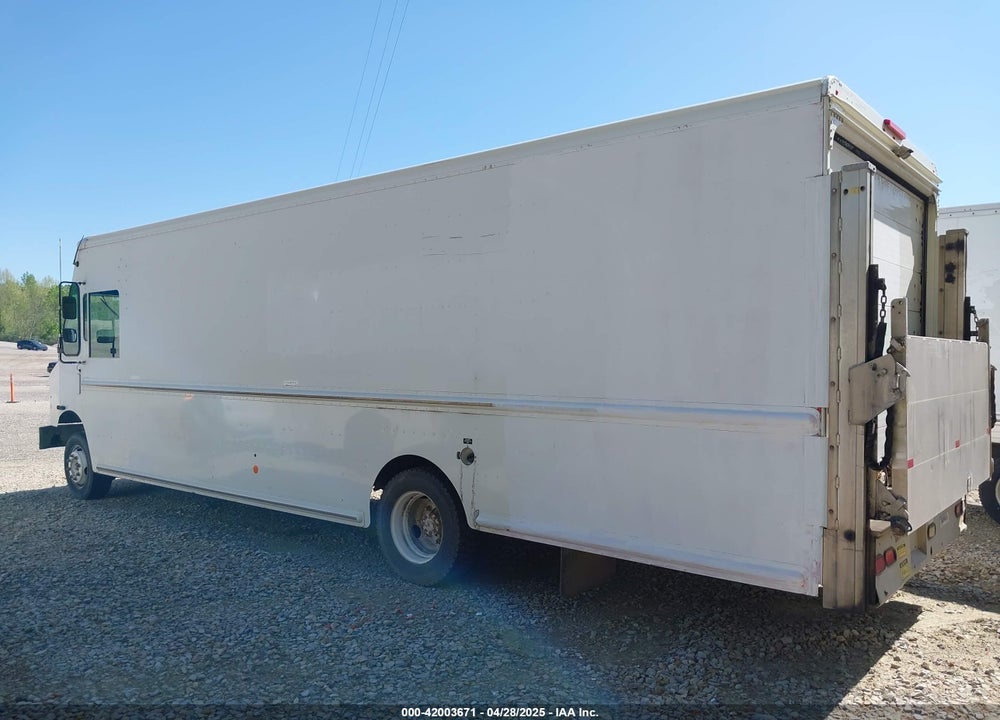 2012 FREIGHTLINER CHASSIS M LINE WALK-IN VAN VIN: 4UZAC3DV8CCBE5481